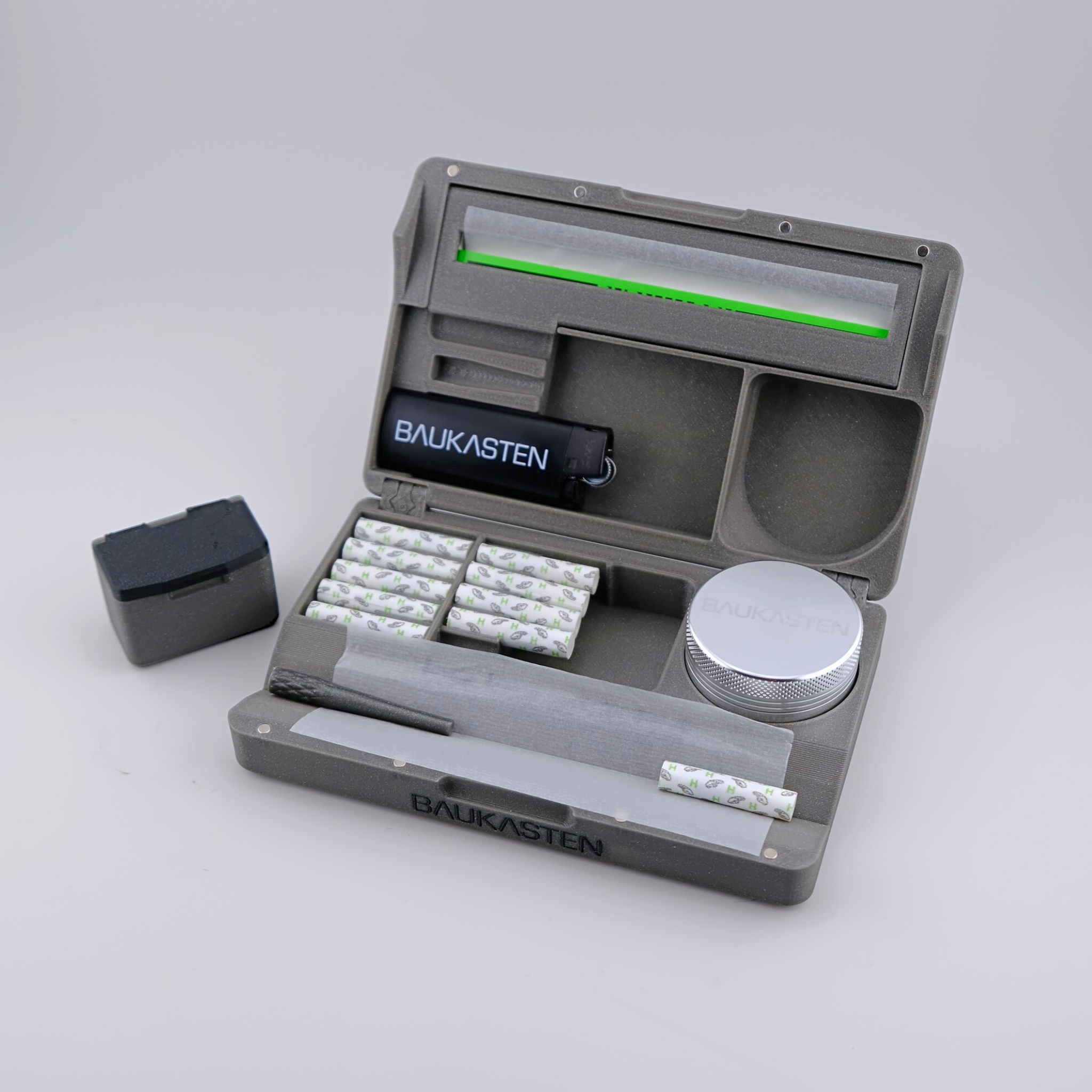 Mini Artist Series | Monkey Fam